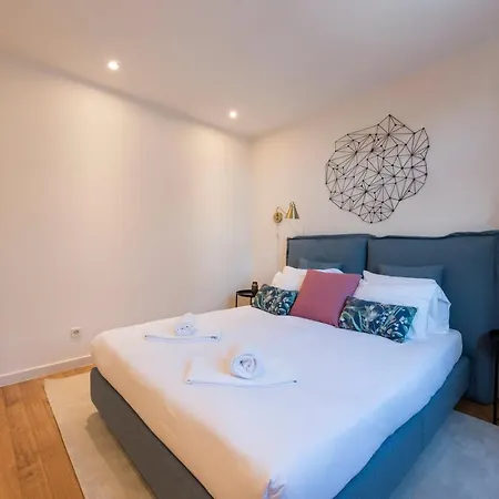 Great Views Ribeira Floor By Lovelystay Apartment Porto